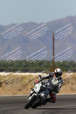 media/Oct-17-2024-Racers Edge (Thu) [[f51934c085]]/B Group/Session 4 (Turn 16)/